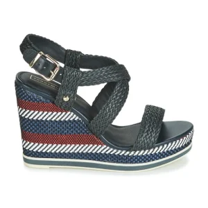 grossiste Tommy Hilfiger – VANCOUVER 9Y Marine 10