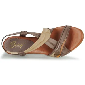 Betty London – POULOI Camel destockage 18