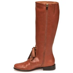 magasin Fericelli – MAURA Camel 14